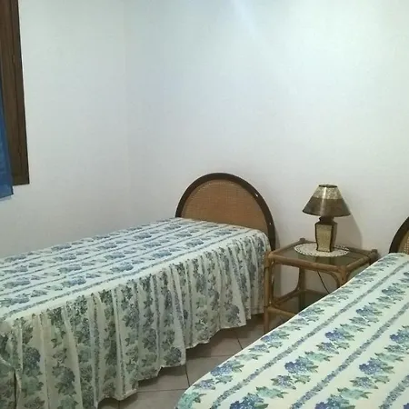 Semesterbostad Casa Monika *
